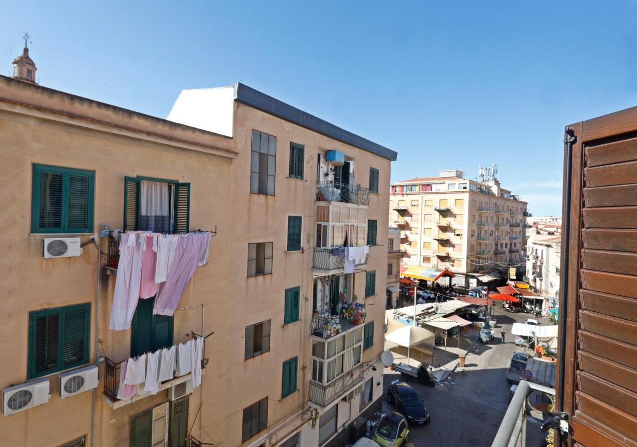 パレルモLa Casa Di Filippoアパートメント エクステリア 写真